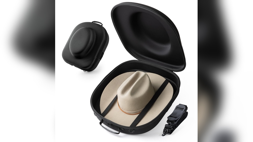 How to Travel With a Cowboy Hat